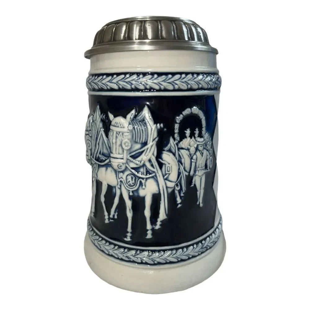 Gerz  blue and grey diamond pattern with pioneers horse drawn carriage stein